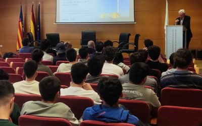 La Cátedra Valenciaport mira al futuro del transporte marítimo